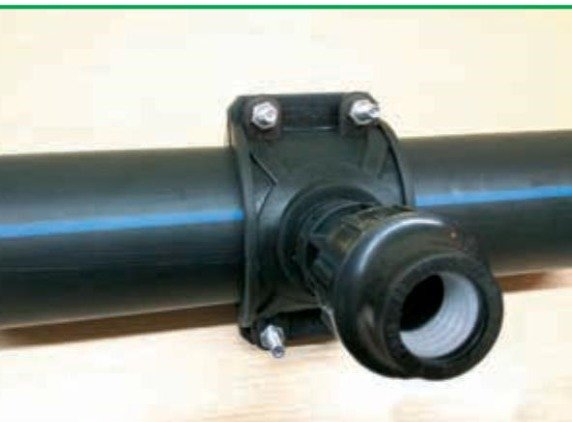 Siết đều bu lông đai khởi thủy cho tới khi hai phần đai khép vào nhau trên ống HDPE